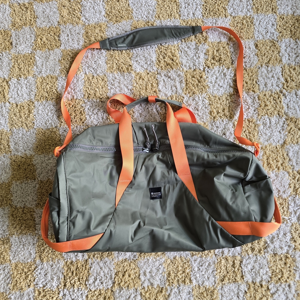 All Day Essentials 32L Gym Bag